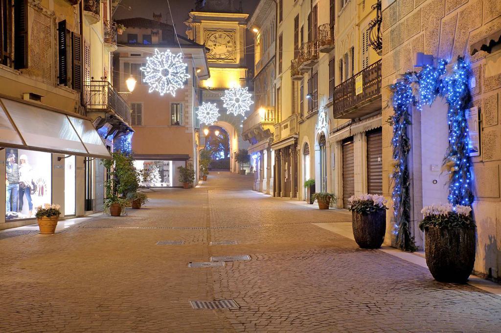 Antico Palazzo Signorile Apartment Salò Екстериор снимка